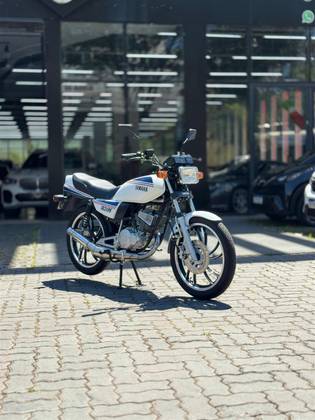 YAMAHA RD 135 